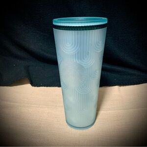 Starbucks 24 oz Reusable Tumbler – Textured Blue w/ Green Band (2022)